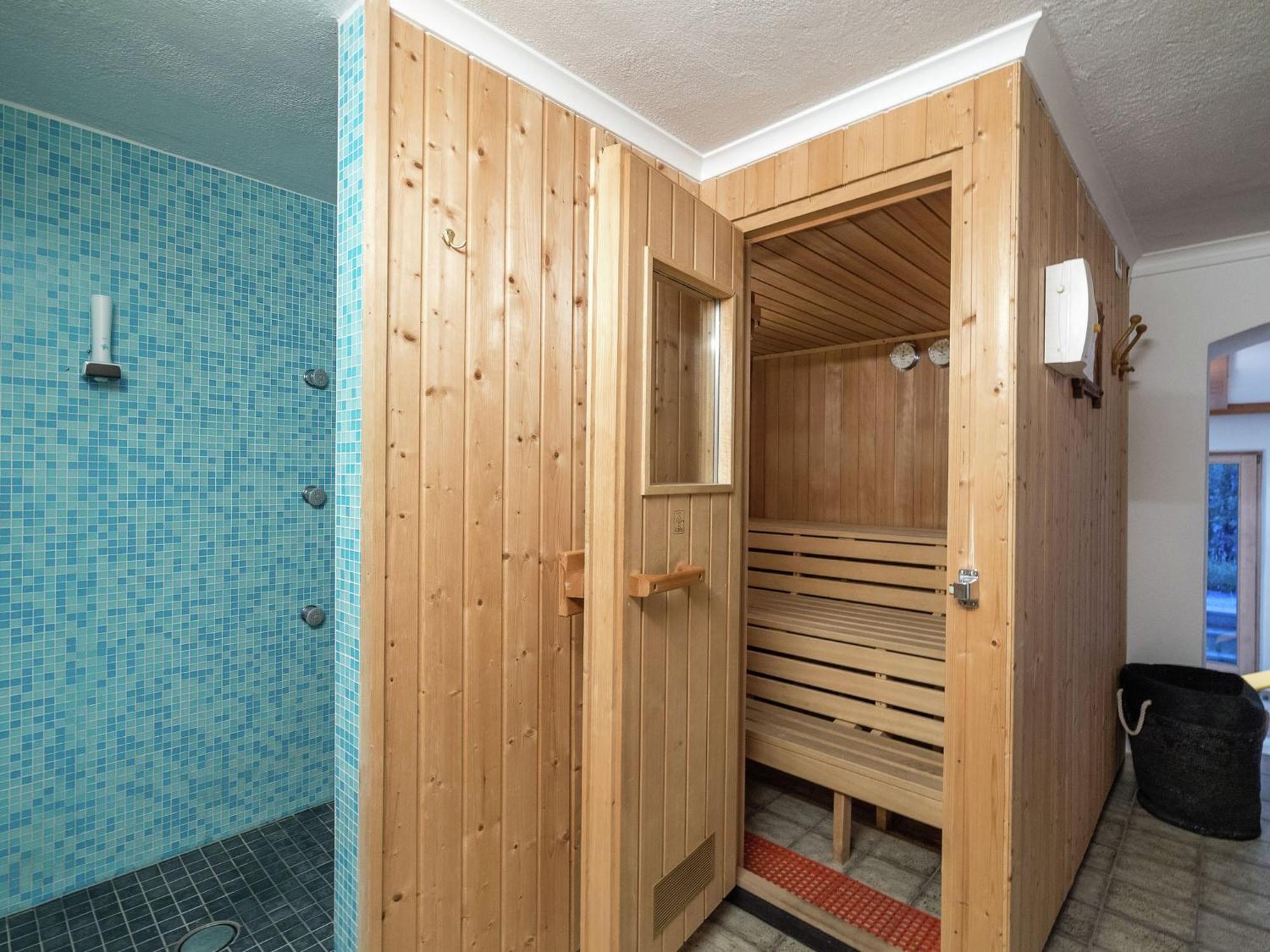 Chalet In Koenigsleiten Near Ski Area With Sauna Konigsleiten Exterior photo